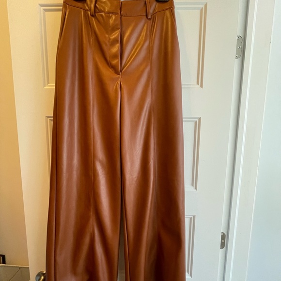 Pants - Picture 2 of 3